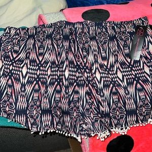 Aztec print short